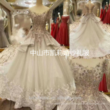 2017 Luxury Dubai heavy flower beading short sleeve princess wedding dress